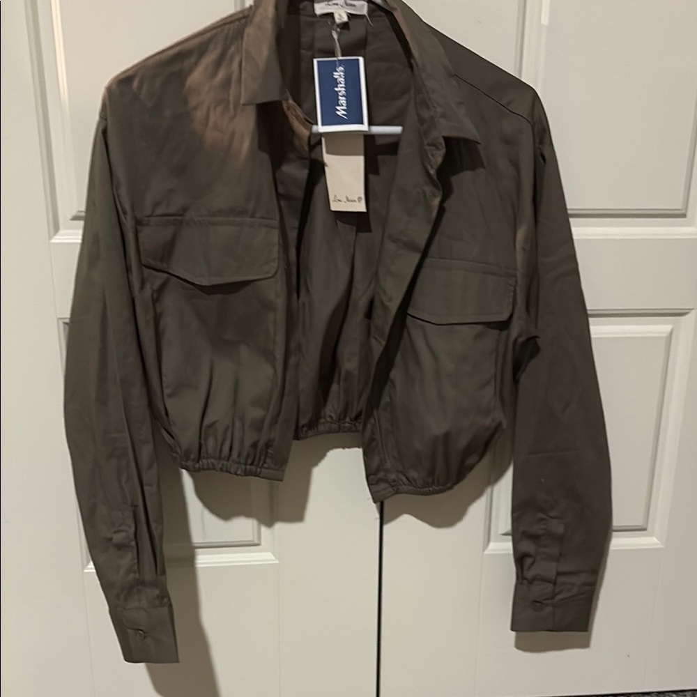 Women's Green cropped combat type button down